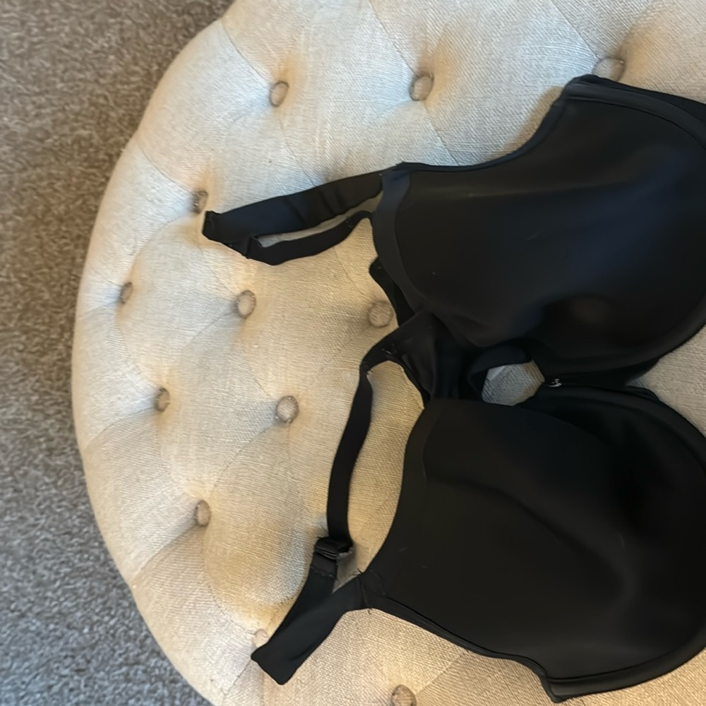 Lack cacique bra size 42C